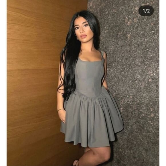 NWT ZARA Gray corset dress GATHERED CORSETRY-INSPIRED DRESS - Picture 2 of 16